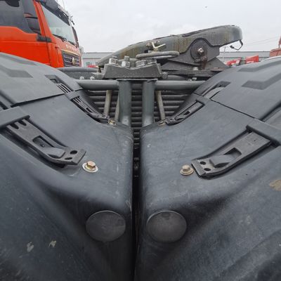 空気懸垂座席 ドライバー座席 パワフル 480HP エンジンと 6X4 シノトラックの配置
