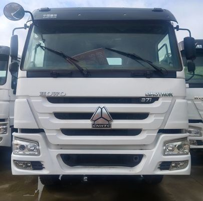 シトラック 6X4 HOWO トランスポート トラクター トラック 動力補助付き水力方向