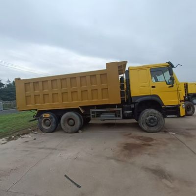 30t シノトラック シャーシ オフロード車両 手動トランスミッション付き重用鉱山ダンプトラック