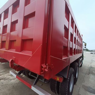 Sinotruck Hovo 6X4 LHDダンプトラック