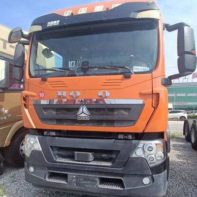 400Lの燃料タンク 中古 シノトーク HOWO 6X4 トラクター トラック