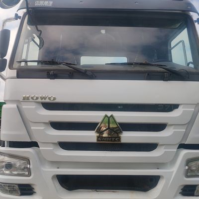強力なHOWO 重荷トラック トラクター貨物トラック 6ヶ月後販売サービス
