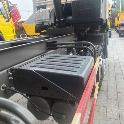 チューブレスタイヤデザイン リニューアルされたHOWO 371HP シノトルク・シャシー付き重用ダンプトラック