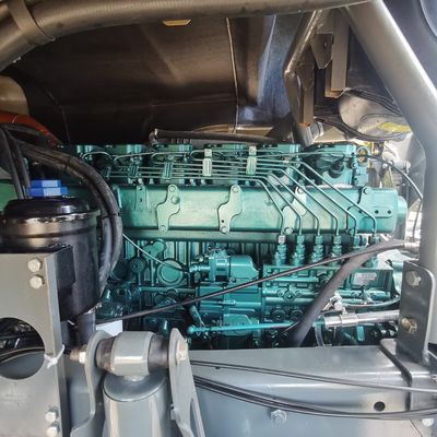 400L 容量 マニュアルトランスミッション 燃料タンク HOWO トラクター トラック 空気懸垂座席