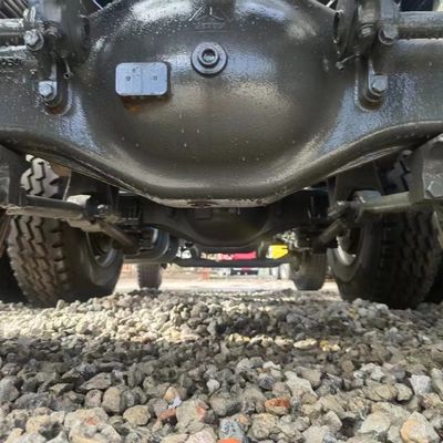 31-40t 負荷容量使用 HOWO371HP トラクター 水力方向車