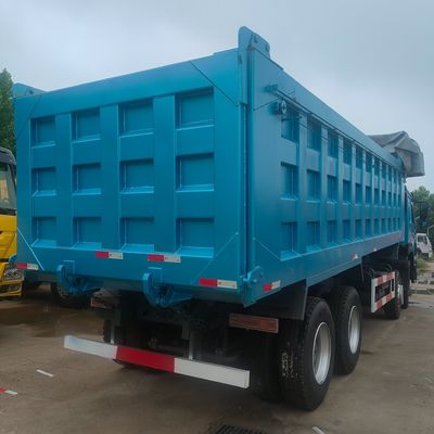 手動トランスミッション 建設プロジェクト用重用HOWO 6X4と8X4ダンプトラック