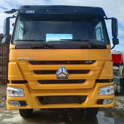 シノトラック 6X4 トラクター 空気懸垂座席と600L燃料タンク 先進技術