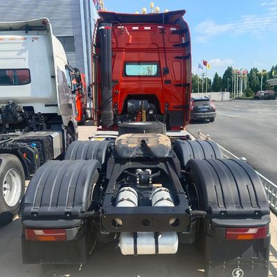 ディーゼル重型トラック デロング X6000 1000L 燃料タンク 5席の牽引半トレーラー