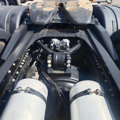 ディーゼル重量トラック デロングX6000と1000L燃料タンク半トレーラー