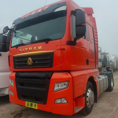 燃料タンク 600L Sitrak4X2 トラクターは,建設とティッパートレーラーに適しています
