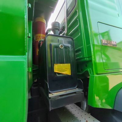 シノトルク HOWO 6X4/8X4 ターパートラック エンジン容量&gt;8L,馬力351-450hp