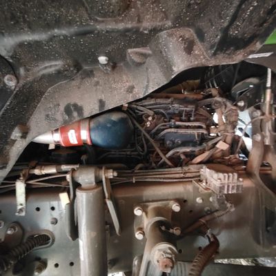 910m*2.55m*3.45m 中古 シノトラック HOWO 6X4/8X4 電源補助付き重用ダンプトラック