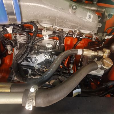 快適な空中吊り座席と炭素鋼貨物箱のフォトンダンプトラック