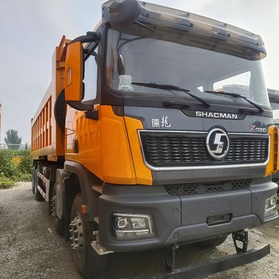 シノトルク デロング ダンプトラック 8X4 液圧ステアリングと強力なエンジン容量