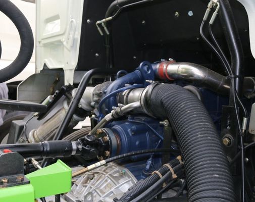 シャックマン 水力ステアリング 手動トランスミッションをカスタマイズした水泥ミキサートラック