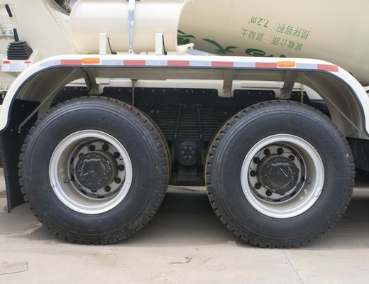 6X4 Rhd Foton Auman 14cbm コンクリートミキサートラック