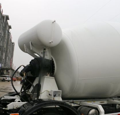 TS16949 JAC FAWによる手動トランスミッションで認定された高容量セメントミキサートラック