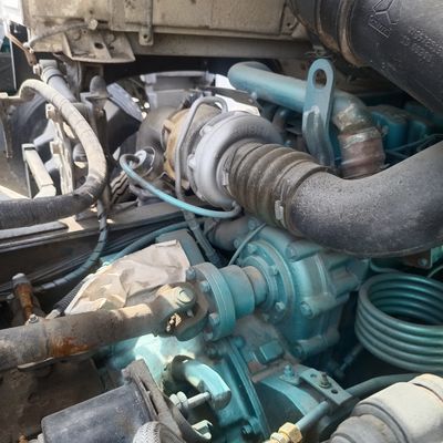 最大馬力300-400hpの重用水泥ミキサートラック 電気システム Sta