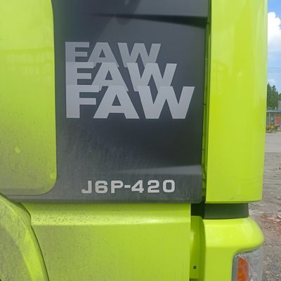 アメリカ 炭素鋼 FAW Jiefang J6p420HP ディーゼル式重型トラック