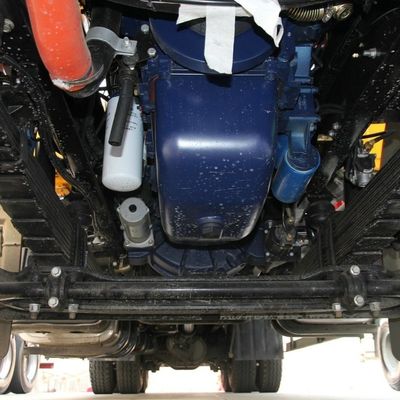 カスタマイズ可能な折りたたむ腕 水力トラック 搭載クレーン 12 トンノックブームクレーン