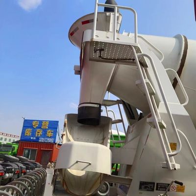 耐久性と性能のための炭鋼水力水泥ミキサートラック8x4