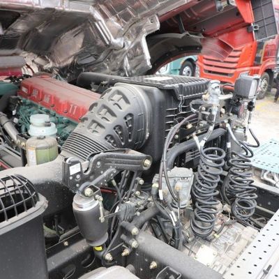 ハオウ Cnhtc 重用水泥混ぜトラック シノトラック B2B購入用コンクリート混ぜ機