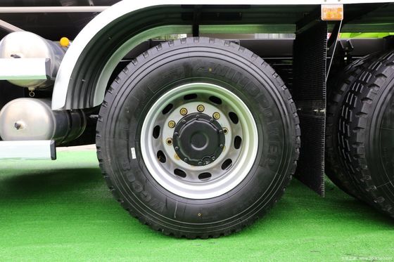 Jiefang コンクリートミキサー トラックのシャシ オーダーメイドオプション 完全支払いが受け付けられています