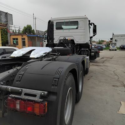 販売 HOWO 371HP 6X4 トラクター トラック 貨物輸送 トラック 手動トランスミッション