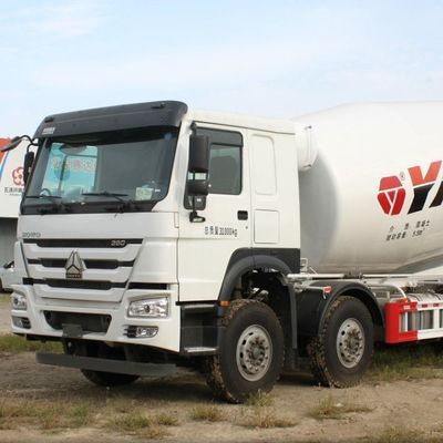 ZZ1257N3647N1 8x4 中古 シノトラック トラック HOWO 380 HP 高耐久性コンクリートミキサー