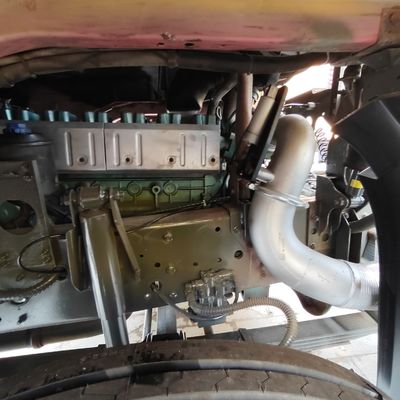 シノトルク・シャシーと371HPのパワーを持つユーロ3排放基準6x4水力ダンプトラック