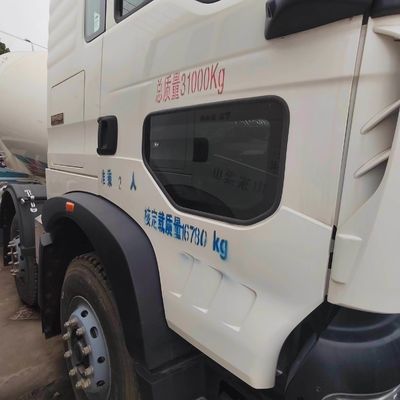 6X4 Nx 8m3 Sinotruk 重用建設用 コンクリートミキサー トラック 8 位