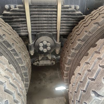 建設現場でのコンクリートの混ぜ合わせ用のトラック 6ヶ月 販売後サービス