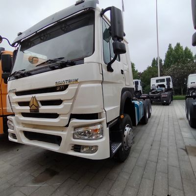 ユーロ3排出量基準 カスタマイズされたシノトラック CNG トラクタートラック 6X4 380/371/375/550HP