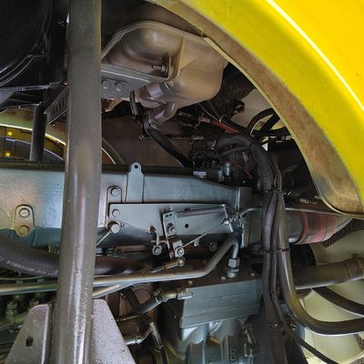 チューブレスタイヤ シノトルク・シャシーと手動トランスミッションの水力輸送トラック