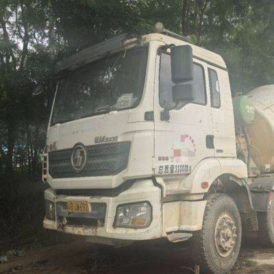 シノトラック 8m3 ディーゼルアギタター トラック 液体方向車 オーダーメイド要求