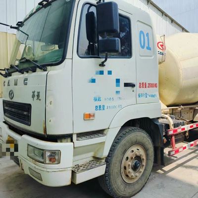 シノトラック 8m3 ディーゼルアギタター トラック 液体方向車 オーダーメイド要求