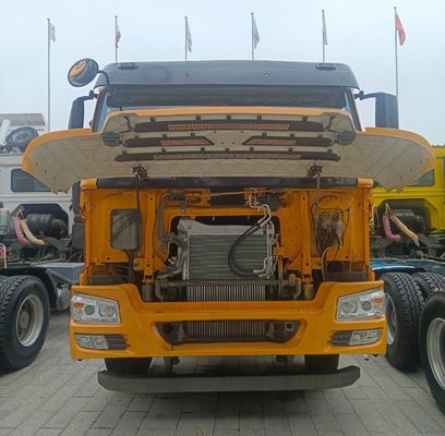 耐久的で強力なシノトラック 6X4 トラクター