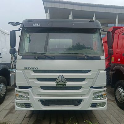 Sinotruk シャーシ HOWO 12m3 重労働建設機器用の自己コンクリートミキサートラック