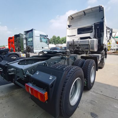 ISO 認定の重用HOWO トラクター トラック 工業輸送および鉱山設備用