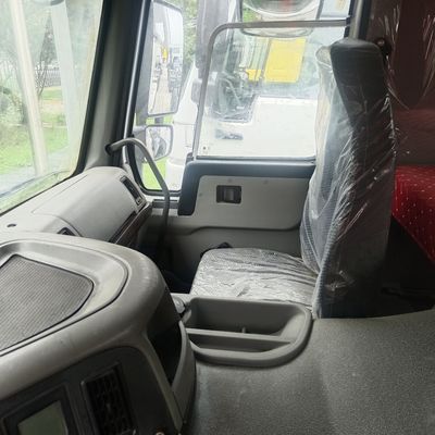 シノトルク・シャシーとISO9000認証付きの直接12m3コンクリートミキサートラック