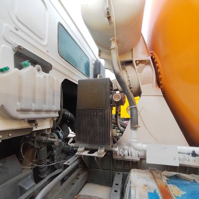 Sinotruk HOWO 重用HOWO Nx 8m3 6X4 建設用コンクリートミキサートラック