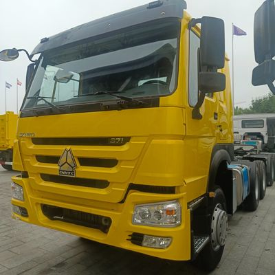経済的な駆動ホイール 6×4 ディーゼル トラクターヘッド HOWO6X4 トラック