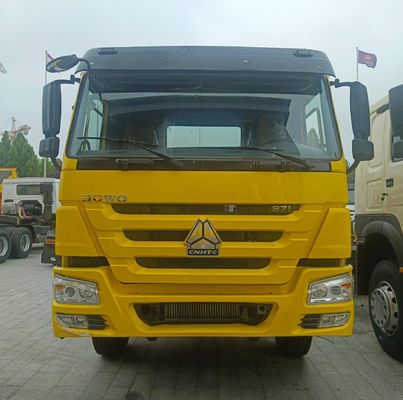 手動トランスミッション型 強力なトラック トラクター HOWO6X4 トラクター 困難な輸送作業のための トラクター