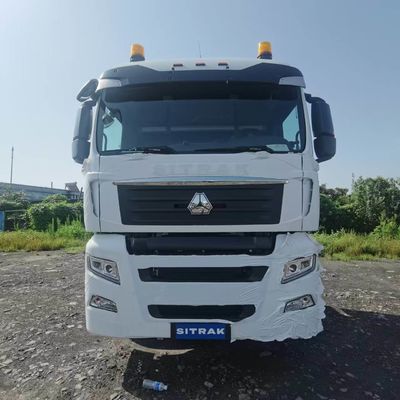 強力なシトラック トラクター 貨物輸送 トラック 座席の空気懸垂 ZZ4257N3247E1H