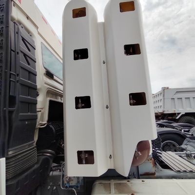 初期支払い 国際ディストリビューター向け重型CNG/LNG Sinotruk HOWO トラック