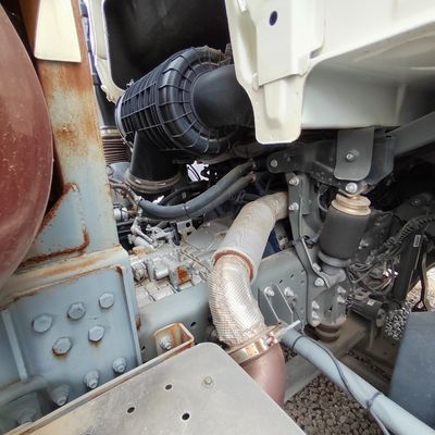 初期支払い 国際ディストリビューター向け重型CNG/LNG Sinotruk HOWO トラック