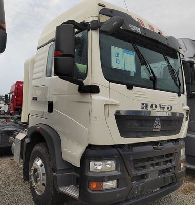 ドライバーシート 空気懸垂 シート 中古 シノトラック HOWO 6X4 CNG トラック カスタマイズ