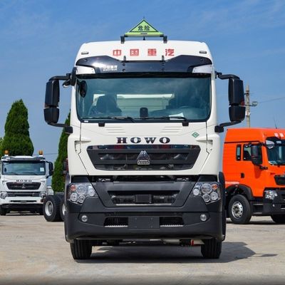 初期支払い 400Lの燃料タンクとエアサスペンションの重用HOWO牽引トラック