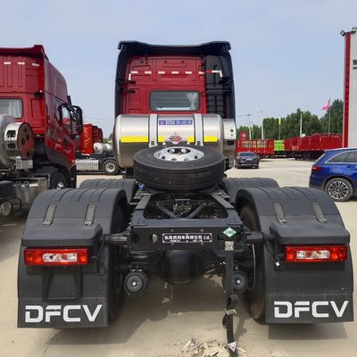 ドンフェン・ティアンロン 6X4 LNG 自動トランスミッション チューブレス タイヤ トラクション トラック