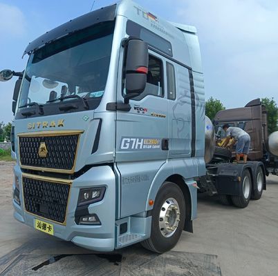 6*4/4*2/6*2 840 630HP トラクター トラック 2024 Shandeka トラクター 負荷容量 31-40t 座席 ≤5